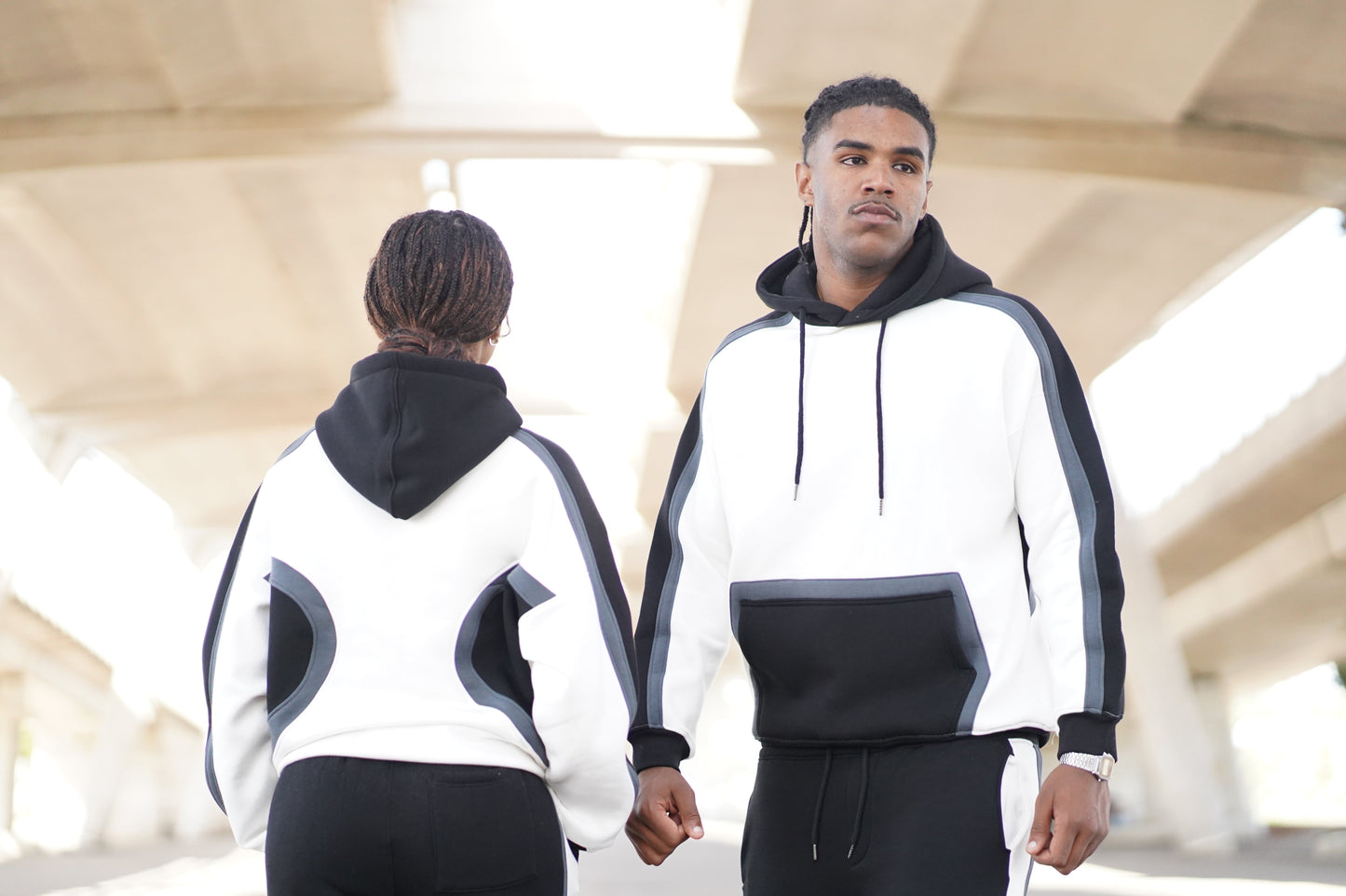 CONJUNTO COLOR BLOCK HOODIE & JOGGER VERON MUJER