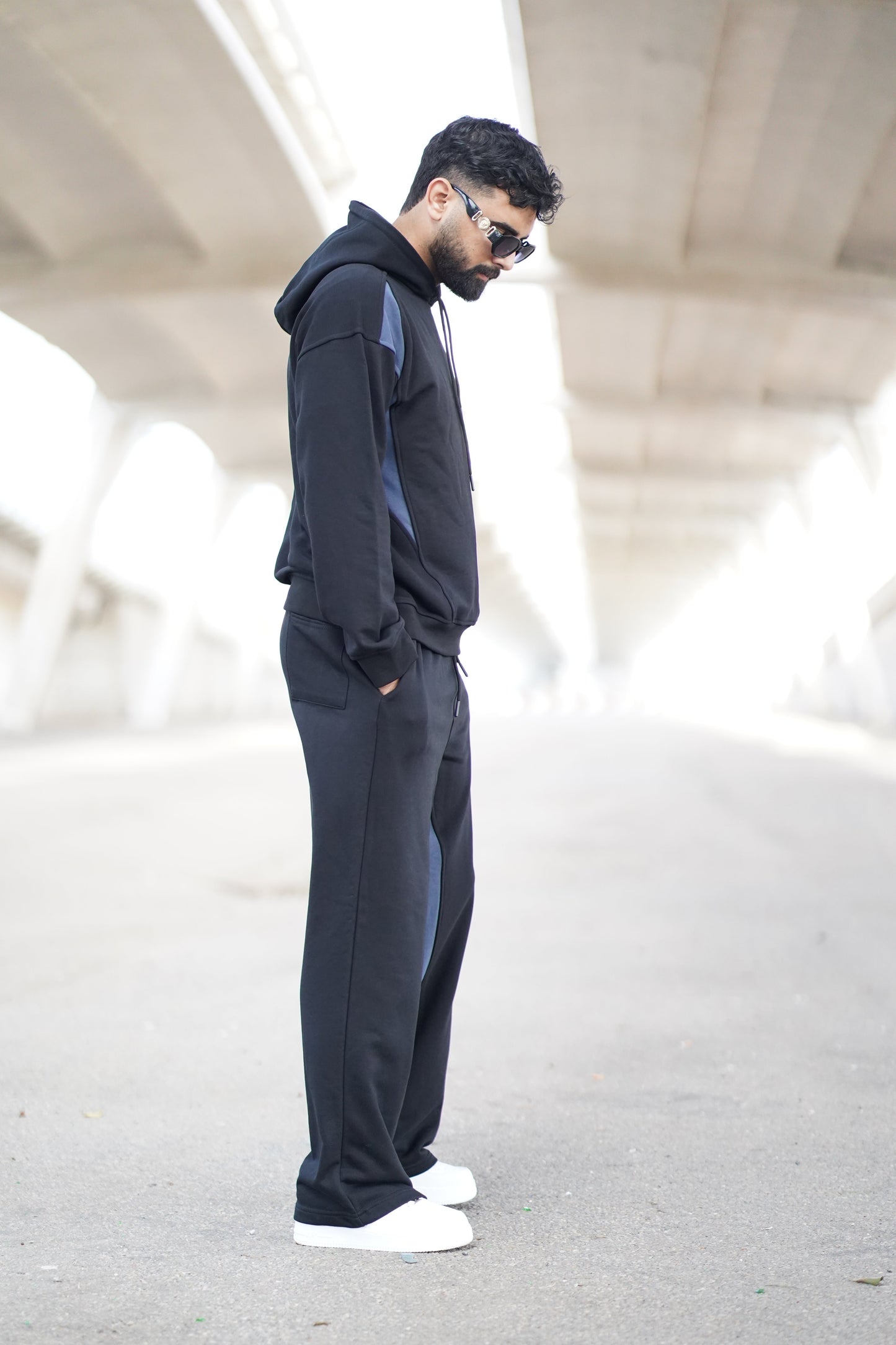 CONJUNTO PIXEL HOODIE & JOGGER VERON