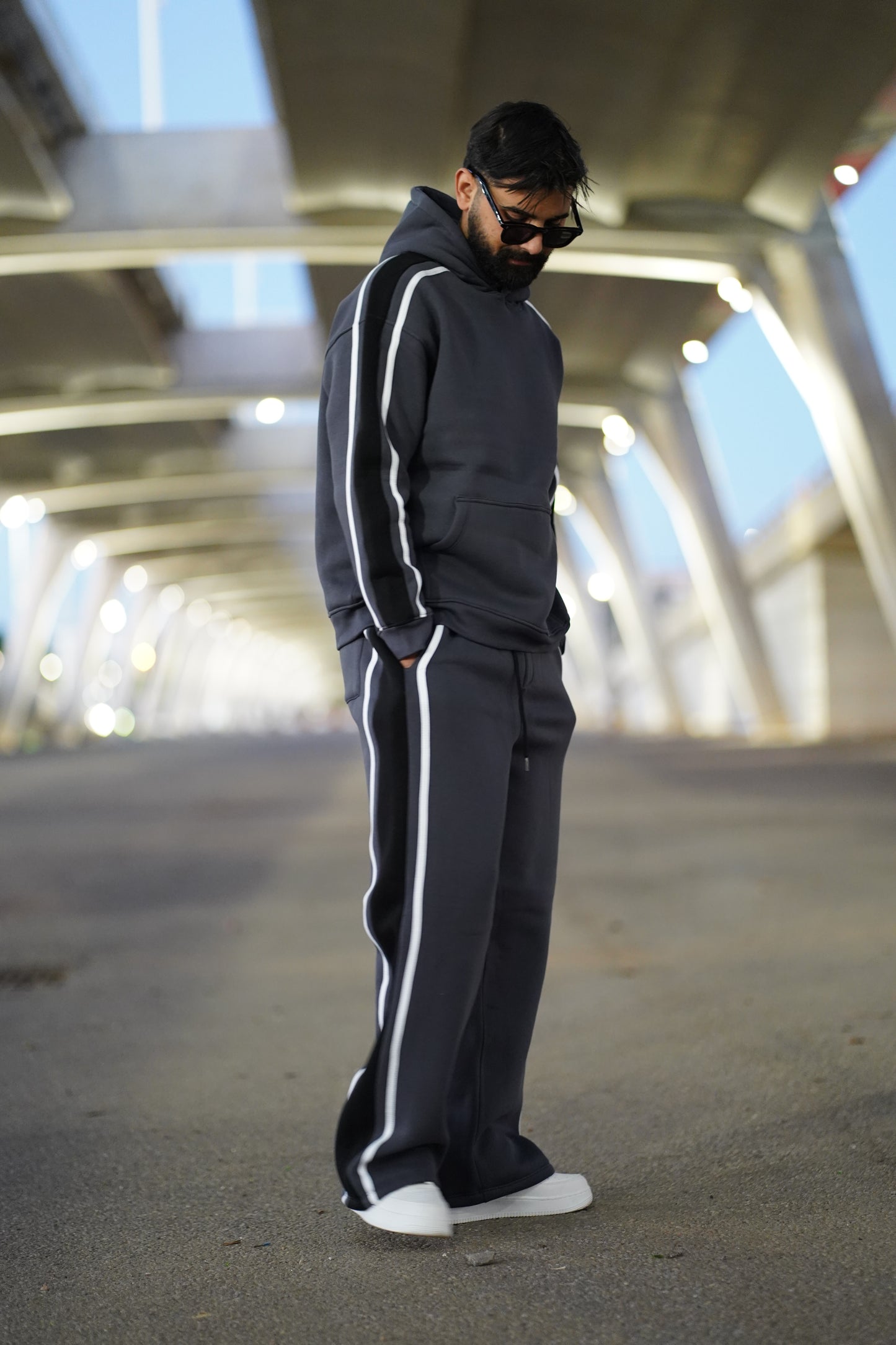 CONJUNTO SHADOW HOODIE & JOGGER VERON